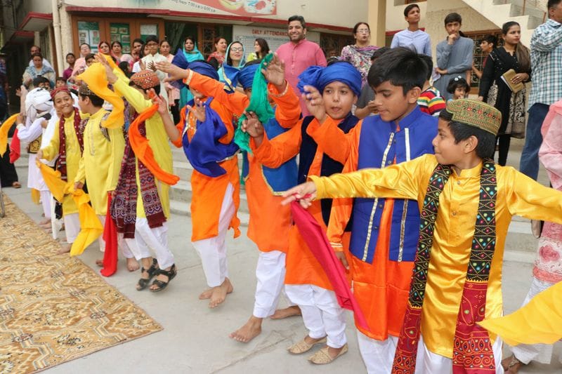 La Salle High School Faisalabad celebrate Spring Festival